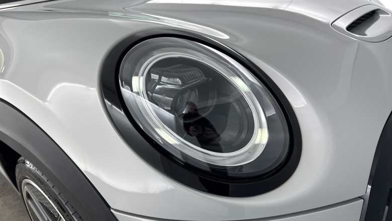 MINI Hatchback 135kW Cooper S Level 2 33kWh 3dr Auto Electric Hatchback